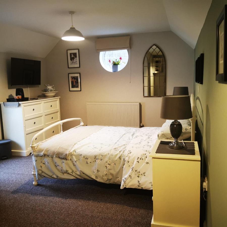 Rooms By The River At Glan Aber Cynwyd Eksteriør bilde