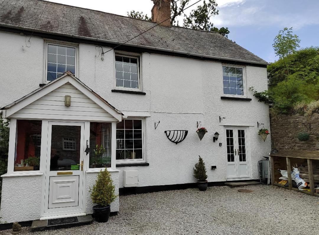 Rooms By The River At Glan Aber Cynwyd Eksteriør bilde