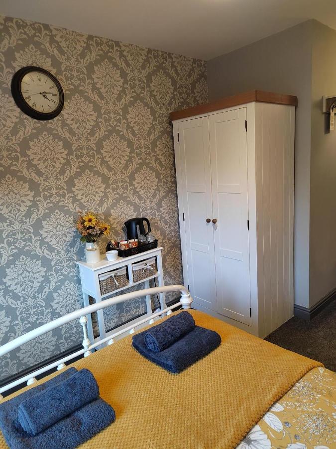 Rooms By The River At Glan Aber Cynwyd Eksteriør bilde