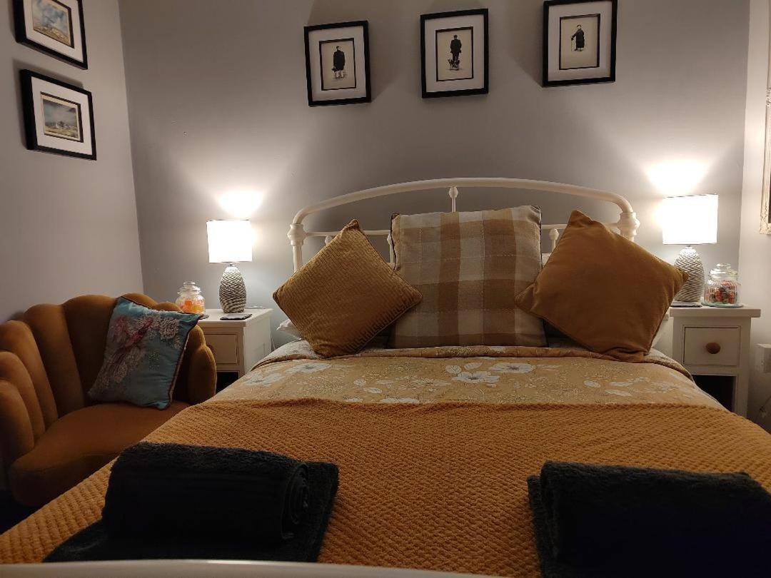 Rooms By The River At Glan Aber Cynwyd Eksteriør bilde